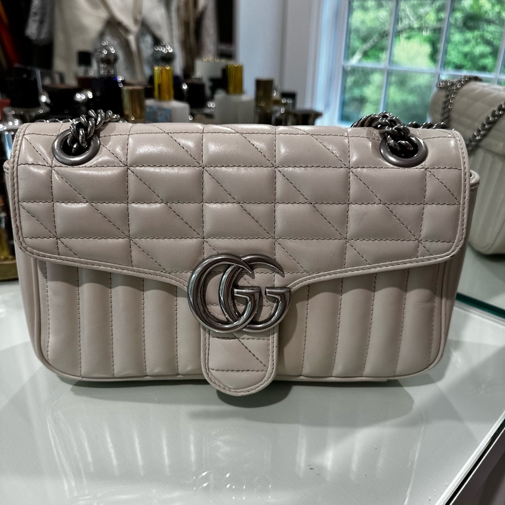 Gucci Cream Quilted Leather Shoulder Bag with GG Logo